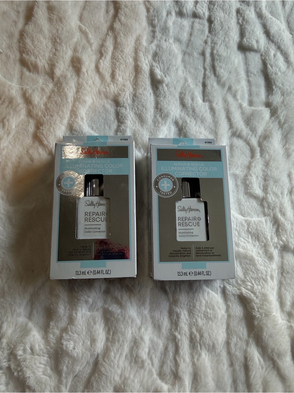 Sally Hansen bundle of 2 Repair & Rescue Illuminating Color Corrector - White.